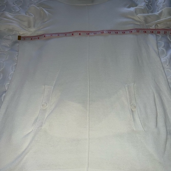 Daisy Fuentes Cream Turtleneck Sweater, Size PL - Like New - Picture 6 of 7